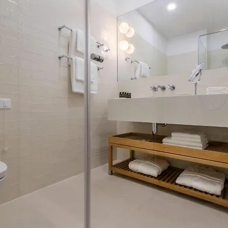 מלון Heritage Fermai Mgallery 4*