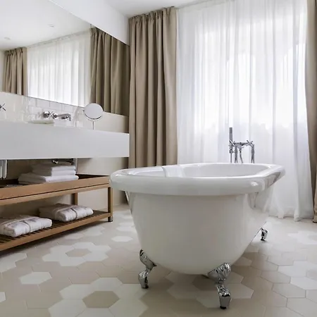 Heritage Fermai Mgallery מלון 4*